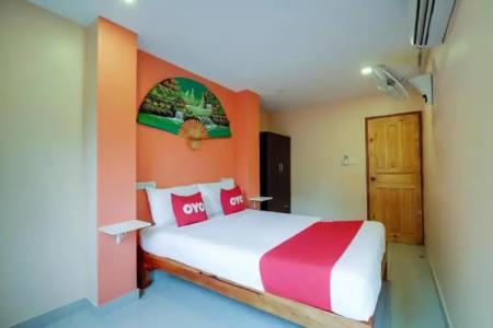 OYO 1027 Patumnak Beach Guesthouse - 57