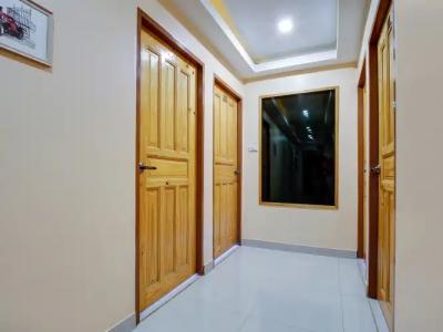 OYO 1027 Patumnak Beach Guesthouse - 14