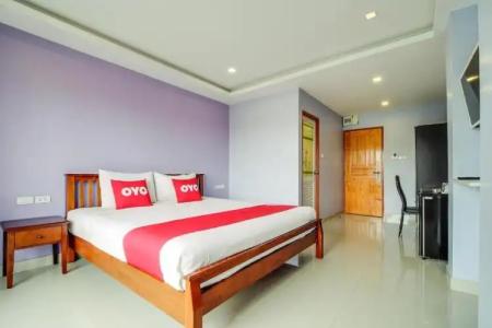 OYO 1027 Patumnak Beach Guesthouse - 36