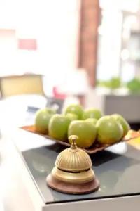 The Corner Inns By Suit - 88