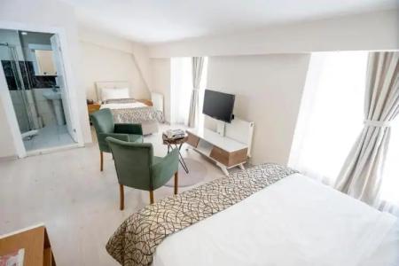 The Corner Inns By Suit - 94