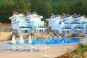 Orka Royal Hills Apartments D1 Patio and BBQ, Oludeniz