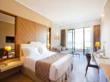 Deluxe Double room with partial sea view