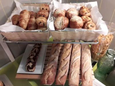 Hôtel les Cigales - 9