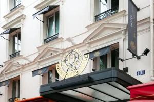 Hotel Saint Cyr Etoile, Paris