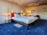 Luxury Suite