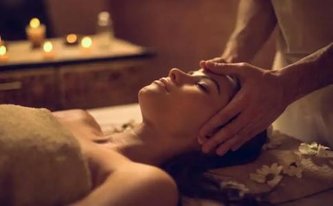 Hyde Resort & Residences - 15