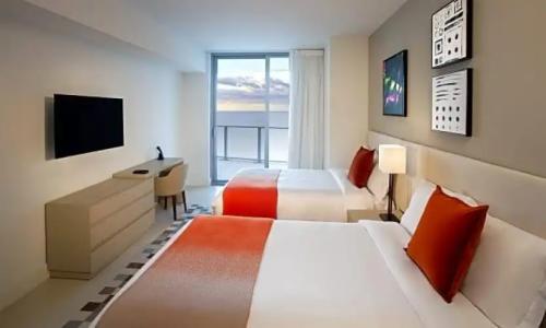 Hyde Resort & Residences - 48