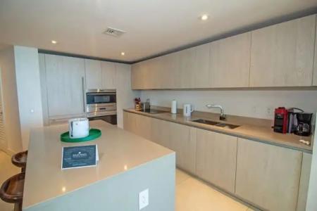 Hyde Resort & Residences - 86