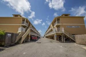Sunrise Village 214, Gulf Shores