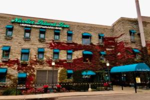 Nicollet Island Inn, Minneapolis