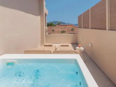 Tzante Zakynthos, Adults Only - 100