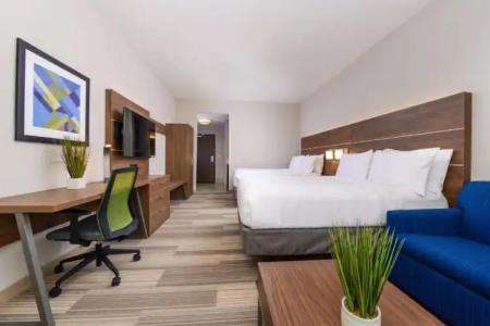 Holiday Inn Express & Suites - St. Petersburg - Madeira Beach, an IHG - 70