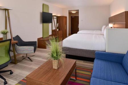 Holiday Inn Express & Suites - St. Petersburg - Madeira Beach, an IHG - 68