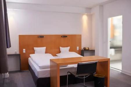 Goldener Karpfen OHG - 18