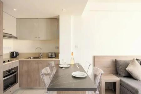 Melpo Antia & Suites - 170