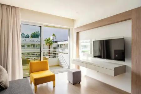 Melpo Antia & Suites - 171