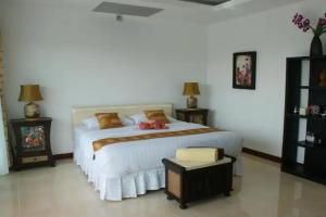 Sumali Villa, Sing Buri