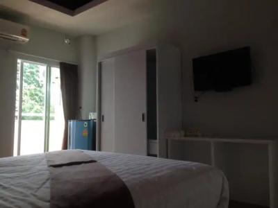 Namthip Residence - 1