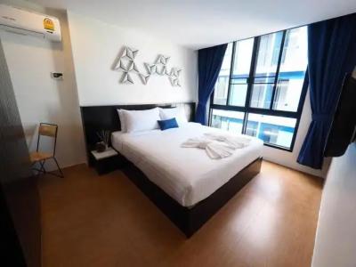 130 & Residence Bangkok - 5
