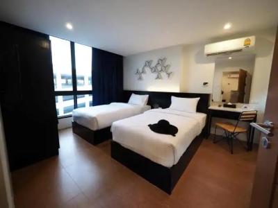 130 & Residence Bangkok - 4