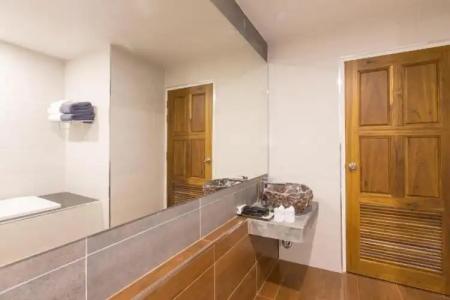 Maneetel Krabi Beachfront-SHA Plus - 94