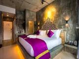Deluxe Double room with pool view