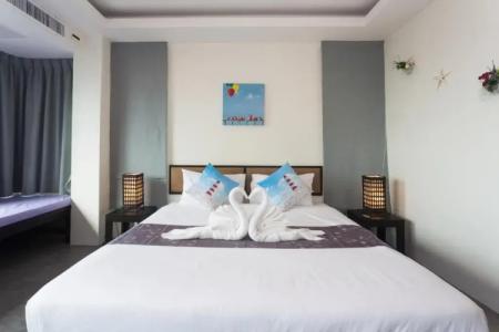 Sunset Bay View Phuket - 21