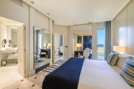 Las Arenas Balneario Resort - 13