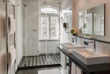 Vier Jahreszeiten Kempinski München - 64