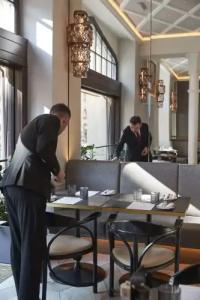 Vier Jahreszeiten Kempinski München - 38