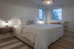 Bed & Breakfast «Jokivarsi Bed & Breakfast», Vantaa