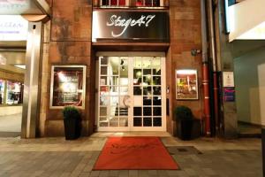 Stage 47 Hotel