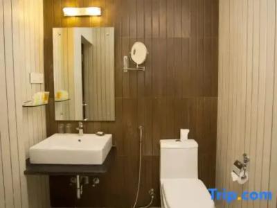 Yatri Suites and Spa - 112