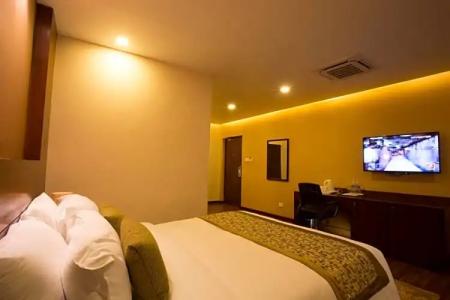 Yatri Suites and Spa - 67