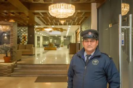 Yatri Suites and Spa - 10