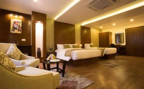 Yatri Suites and Spa - 2
