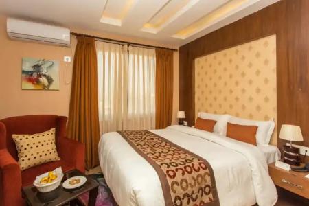 Yatri Suites and Spa - 26