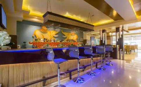 Yatri Suites and Spa - 13