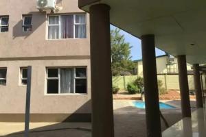 Pension Hotel Kamho, Windhoek