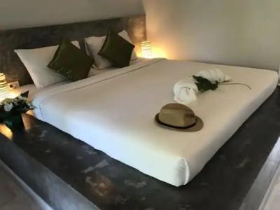 Baan Suan Rim Klong - 37