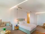 Corner Double Suite