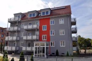 Goldener Schlussel mit Gastehaus Sina, Nordlingen