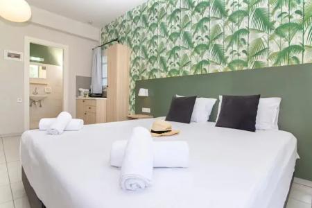 Sunshine Studios - 39