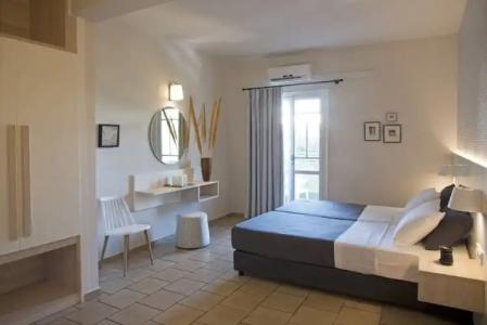 Sunshine Studios - 70