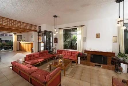 Sunshine Studios - 1