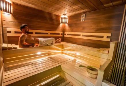 Aura Adults Only - 20