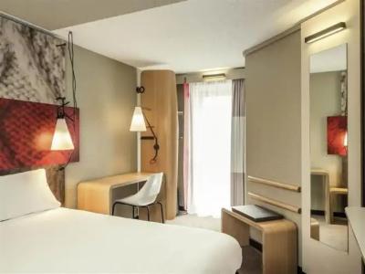Ibis Paris Gare Montparnasse 15ème - 2