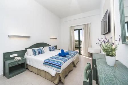 Globales Cala'n Blanes - 4