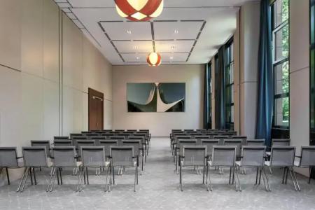 Sheraton Berlin Grand Esplanade - 13